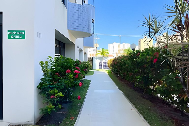 Apê andar alto perto do Shopping Jardins com ar