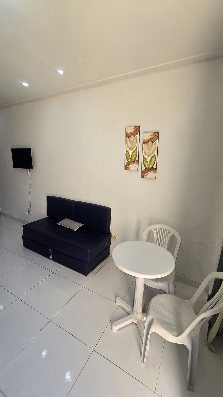 Studio a 200m dos Lagos da Orla com ar/varanda 02