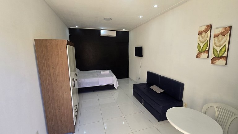 Studio a 200m dos Lagos da Orla com ar/varanda 02