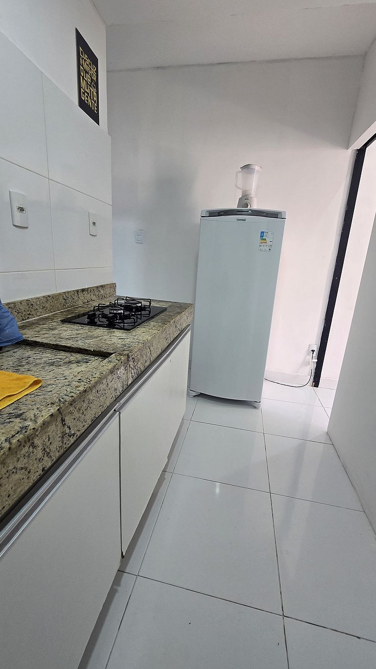 Studio a 200m dos Lagos da Orla com ar/varanda 02