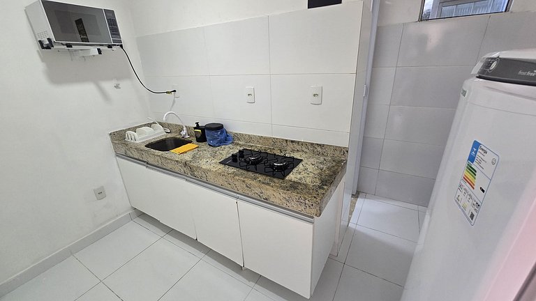 Studio a 200m dos Lagos da Orla com ar/varanda 02