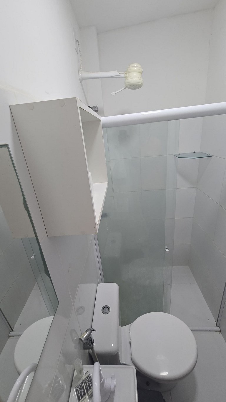 Studio a 200m dos Lagos da Orla com ar/varanda 02
