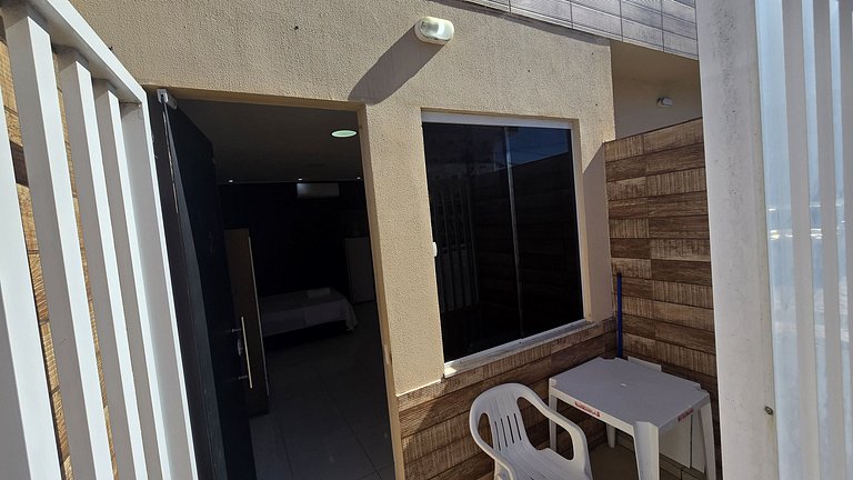 Studio a 200m dos Lagos da Orla com ar/varanda 02