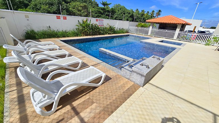 Apto perto do aeroporto c/ piscina e 2 quartos