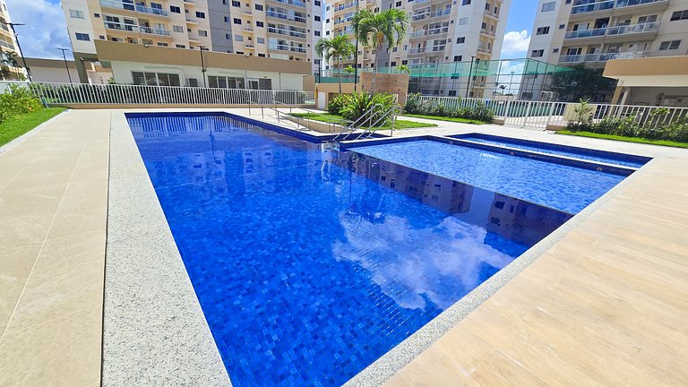 Resort Aruana com 2qts, ar, piscina e muito verde