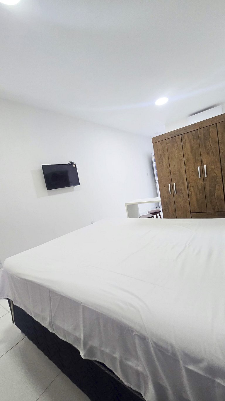 Maravilhoso studio a 200m dos Lagos da Orla com ar