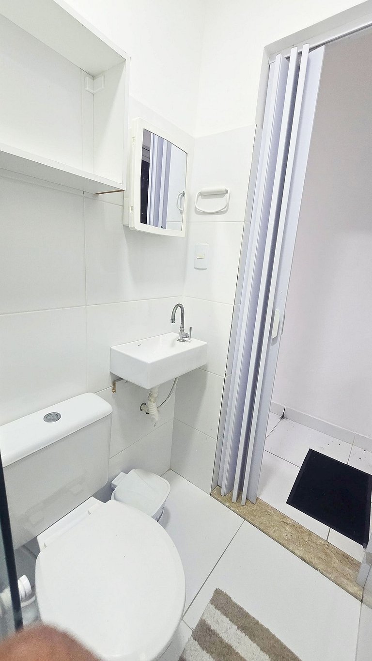 Maravilhoso studio a 200m dos Lagos da Orla com ar