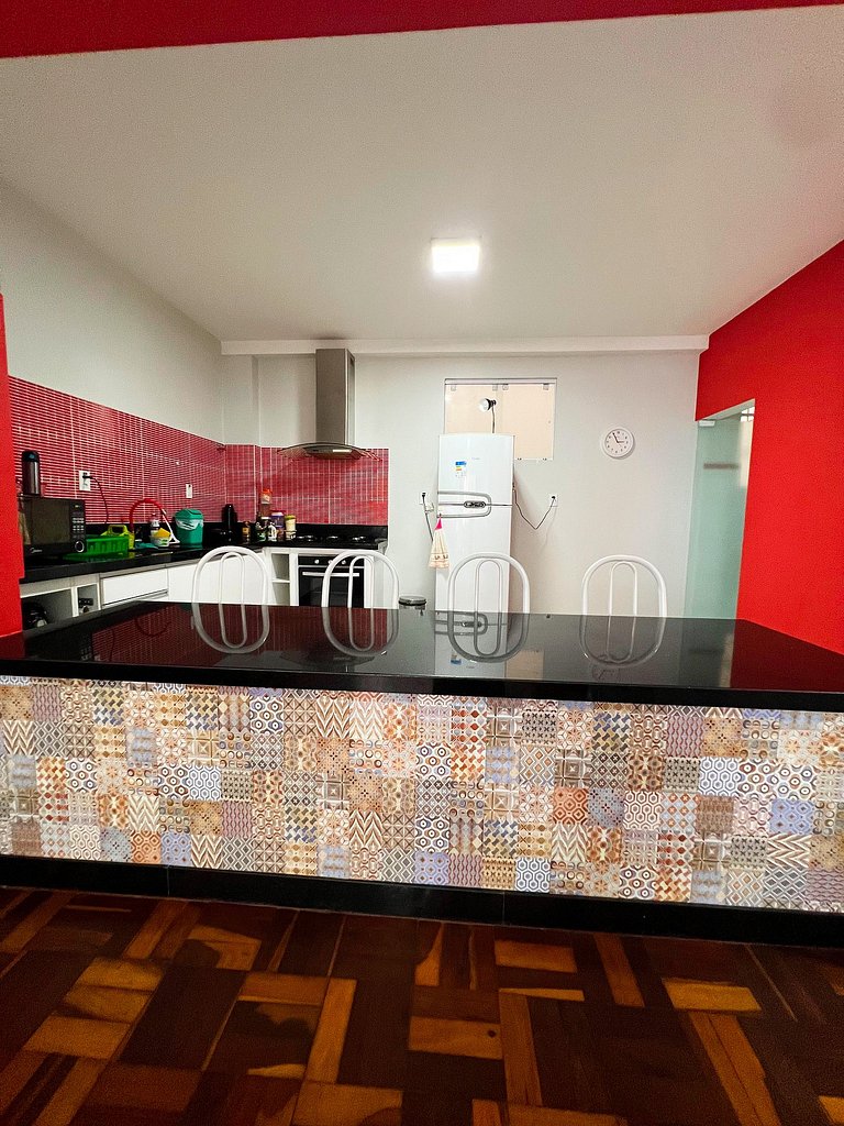 Amplo apê em bairro nobre