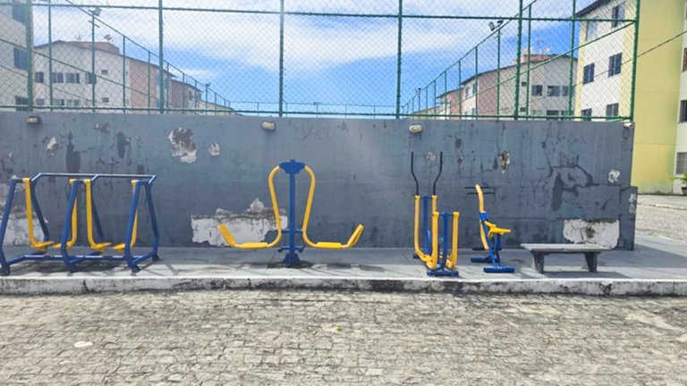 • Aconchego e estrutura completa perto da praia