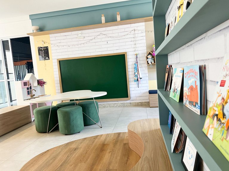 Pé na areia da Praia de Atalaia