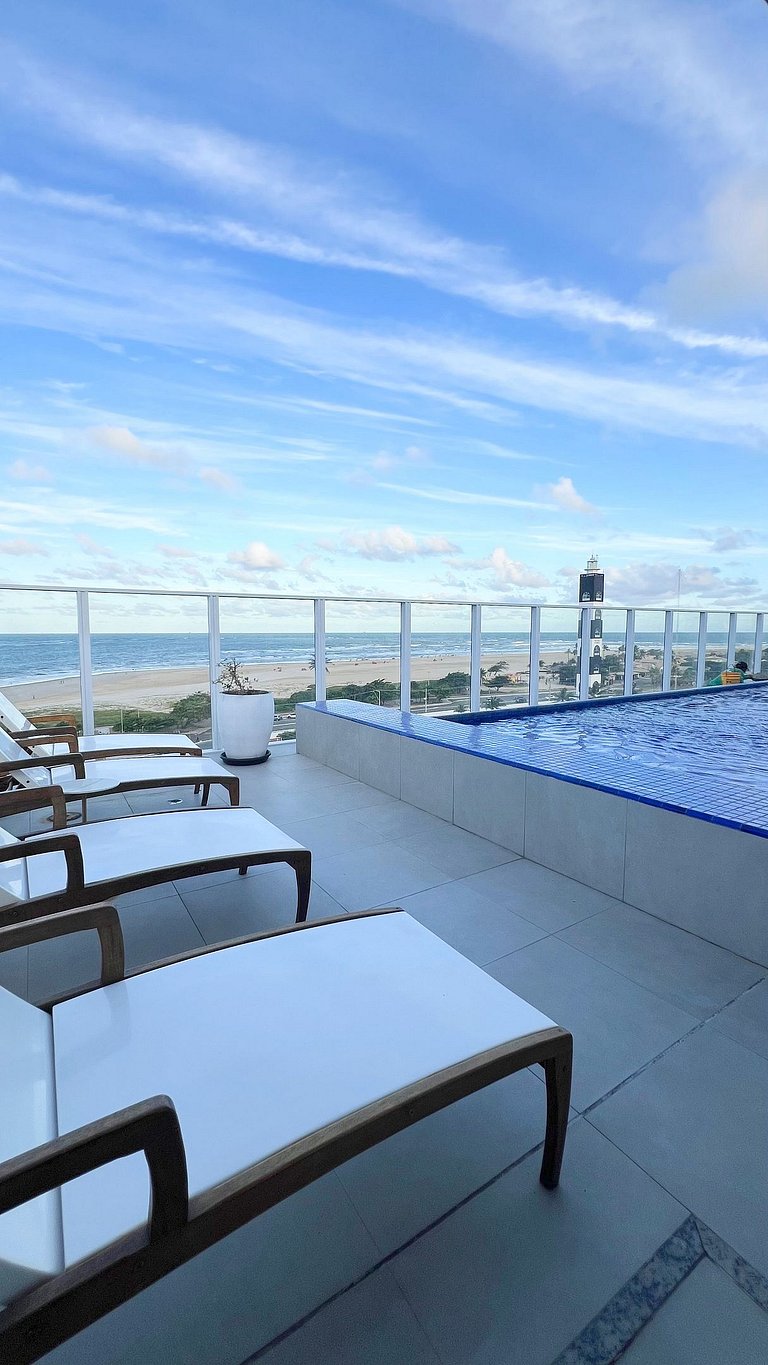 Pé na areia da Praia de Atalaia