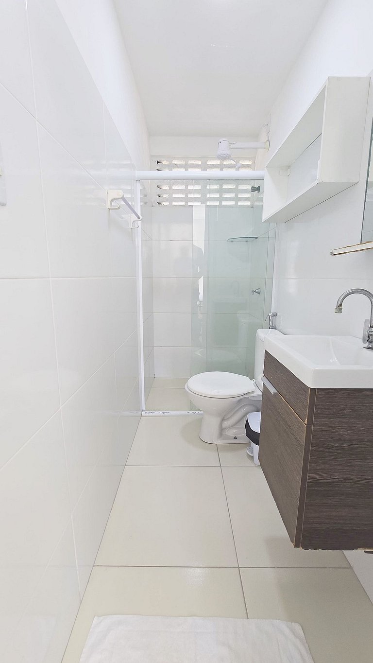 Studio completo a 200 m da Praia de Atalaia com ar