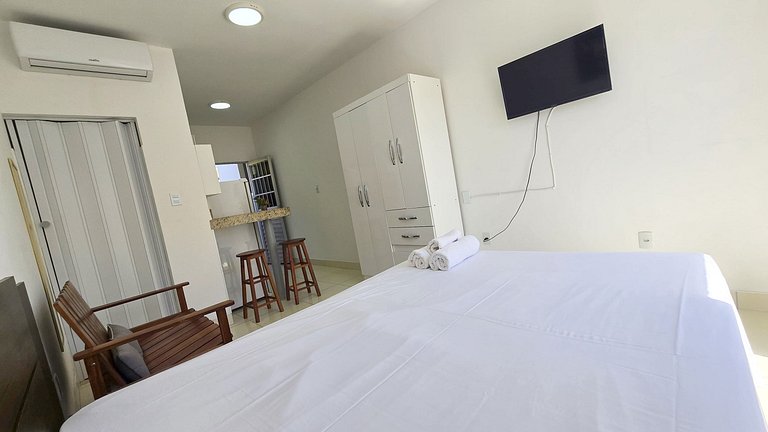 Studio completo a 200 m da Praia de Atalaia com ar
