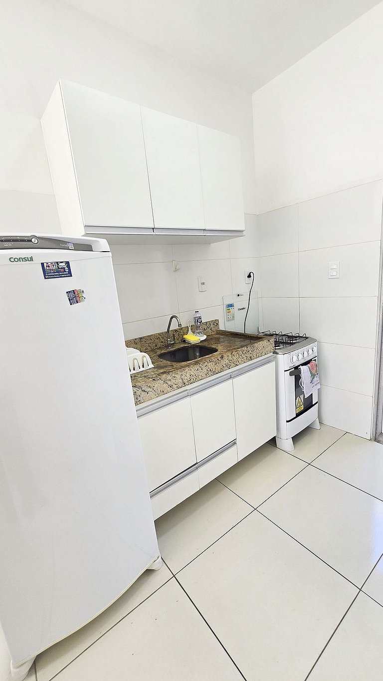 Studio completo a 200 m da Praia de Atalaia com ar