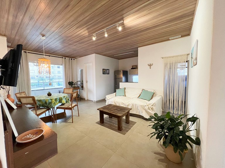 Aconchego a 300m da Orla de Atalaia com Varanda