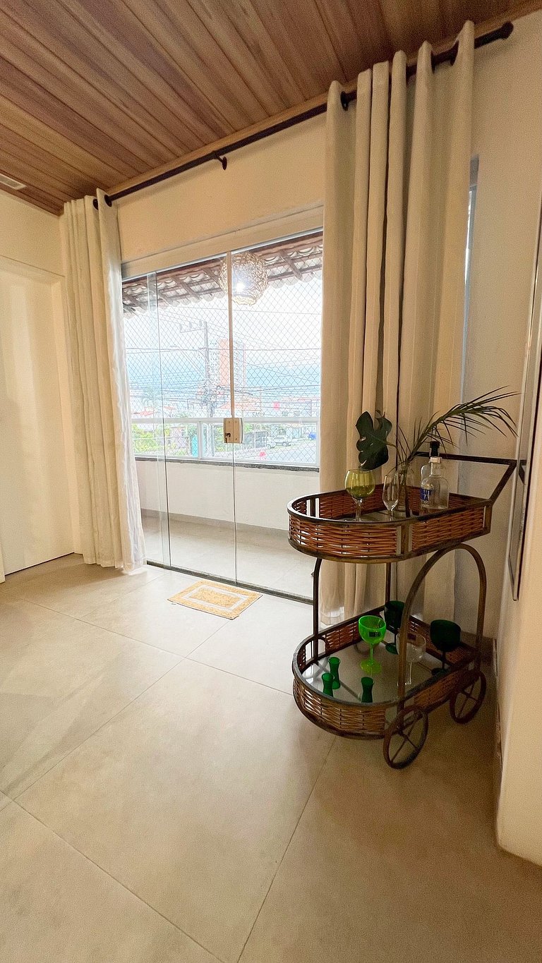 Aconchego a 300m da Orla de Atalaia com Varanda