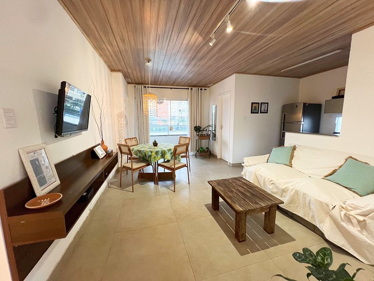 Aconchego a 300m da Orla de Atalaia com Varanda