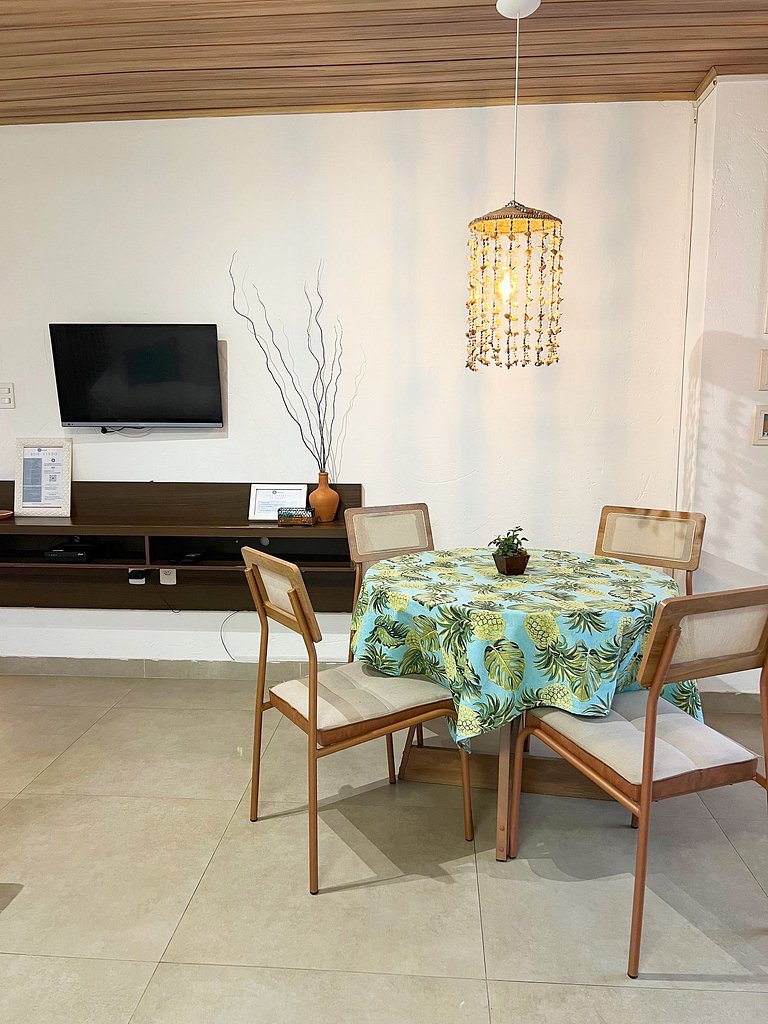 Aconchego a 300m da Orla de Atalaia com Varanda