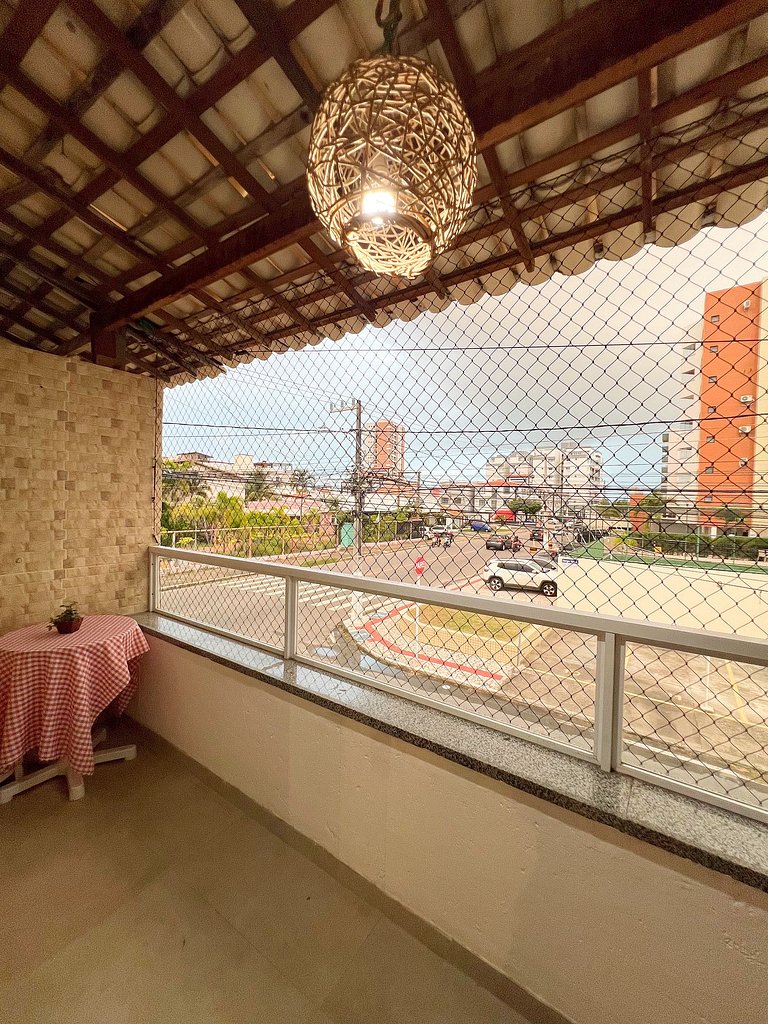 Aconchego a 300m da Orla de Atalaia com Varanda