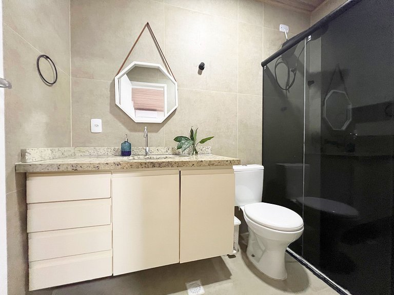 Aconchego a 300m da Orla de Atalaia com Varanda