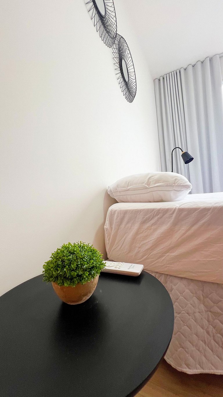 Apê Caju pertinho do aeroporto com ar 2/4