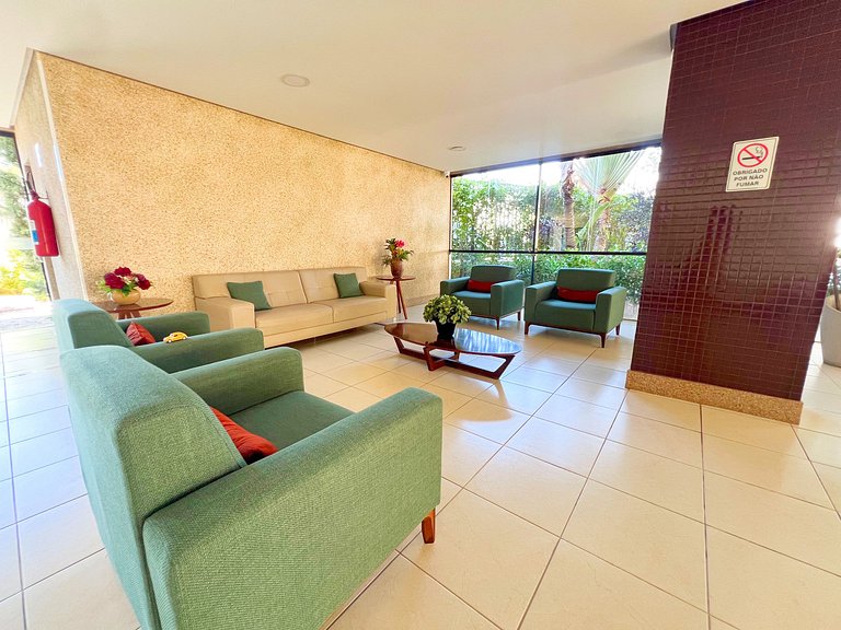 3/4 com ar, 7 min da Praia e c/ Lazer completo