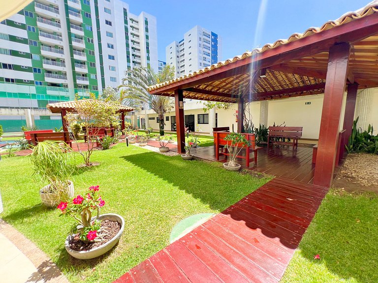 3/4 com ar, 7 min da Praia e c/ Lazer completo