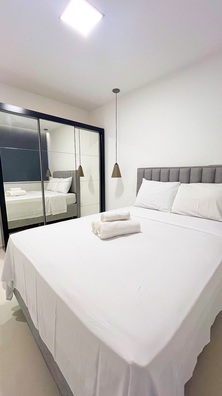 2/4 c/ ar. 250m da Praia de Atalaia by Apê