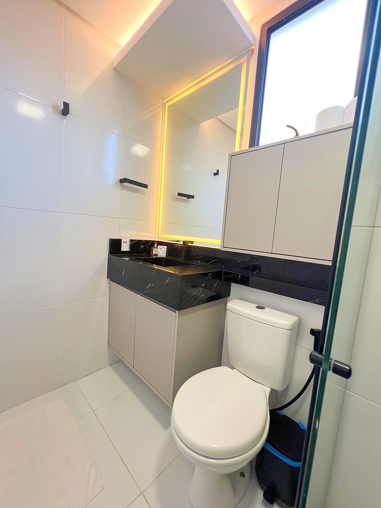 2/4 c/ ar. 250m da Praia de Atalaia by Apê