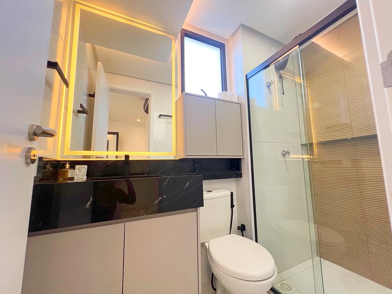 2/4 c/ ar. 250m da Praia de Atalaia by Apê