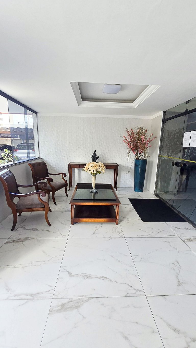 Amplo e Luxuoso 3/4 em bairro nobre by Apê