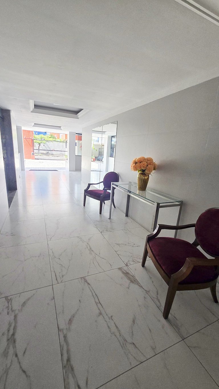 Amplo e Luxuoso 3/4 em bairro nobre by Apê