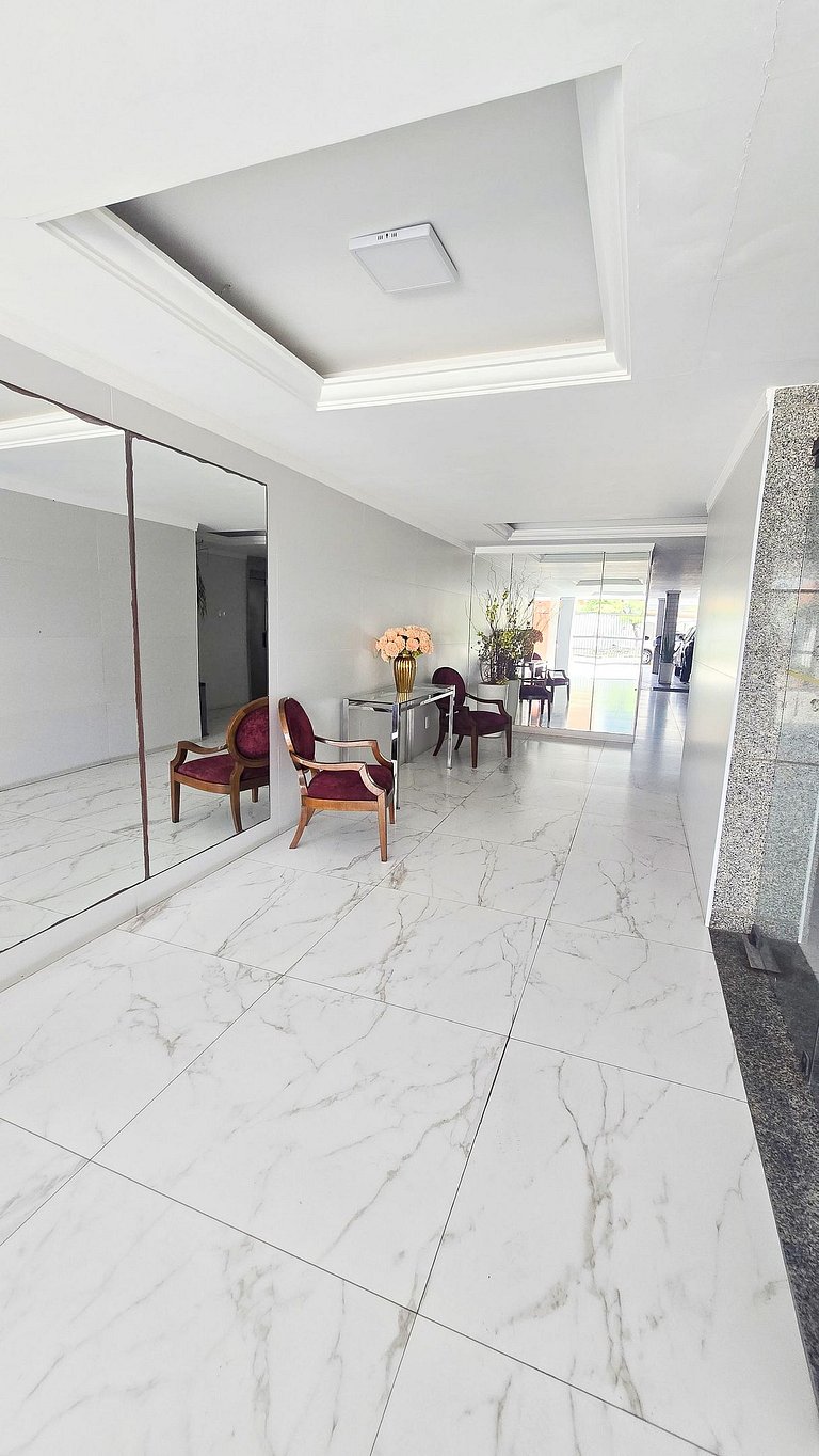 Amplo e Luxuoso 3/4 em bairro nobre by Apê