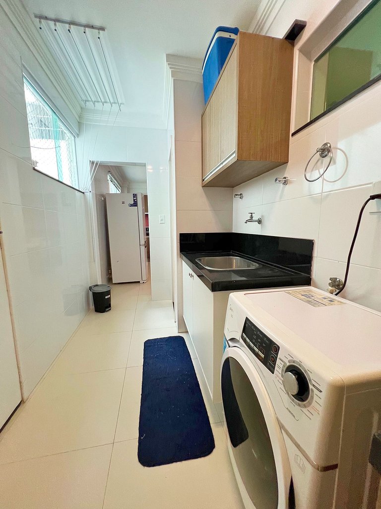 Amplo e Luxuoso 3/4 em bairro nobre by Apê