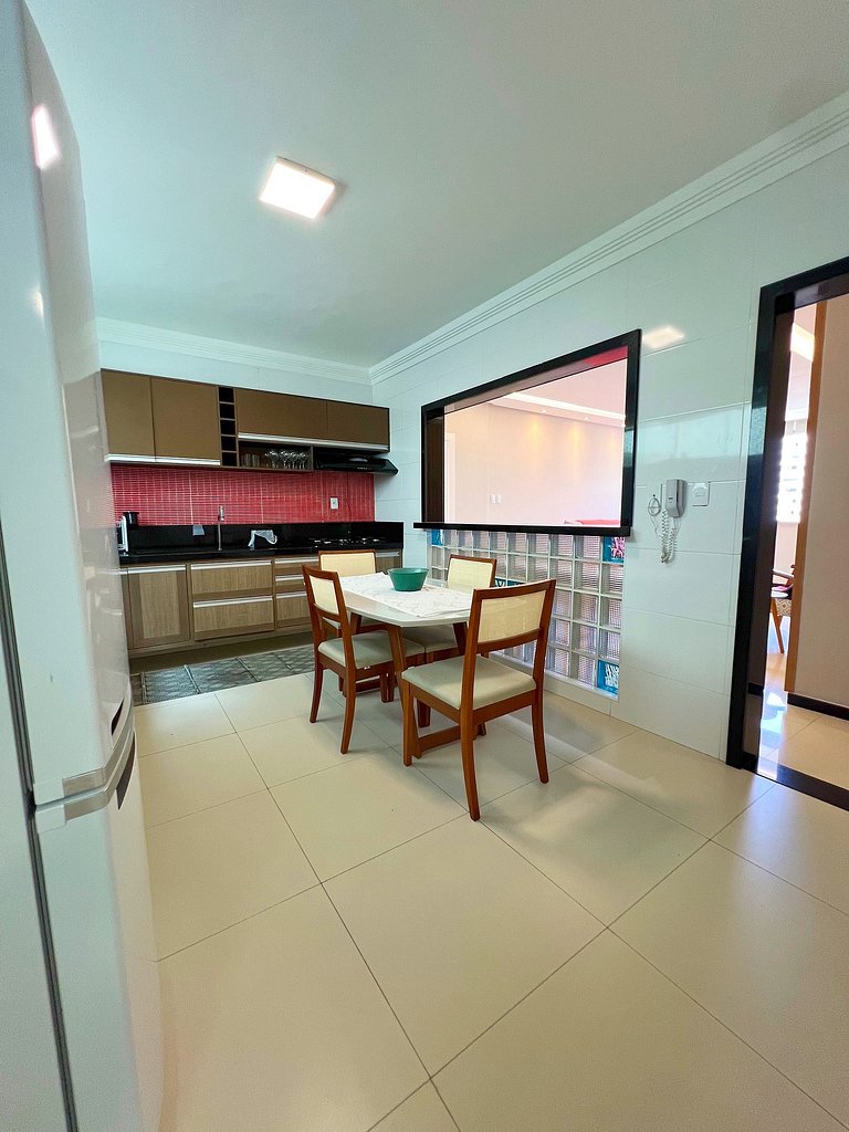 Amplo e Luxuoso 3/4 em bairro nobre by Apê