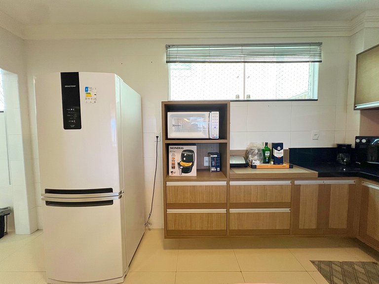 Amplo e Luxuoso 3/4 em bairro nobre by Apê