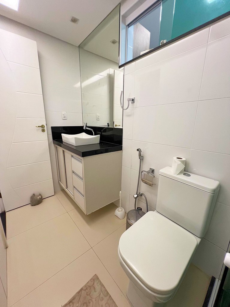 Amplo e Luxuoso 3/4 em bairro nobre by Apê