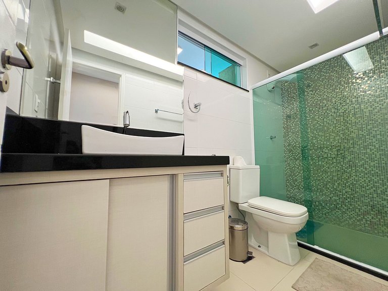 Amplo e Luxuoso 3/4 em bairro nobre by Apê