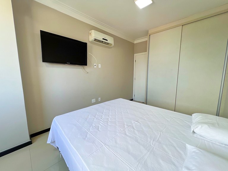 Amplo e Luxuoso 3/4 em bairro nobre by Apê