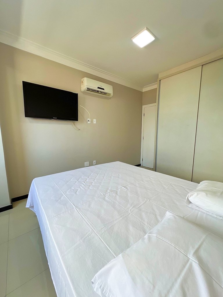 Amplo e Luxuoso 3/4 em bairro nobre by Apê