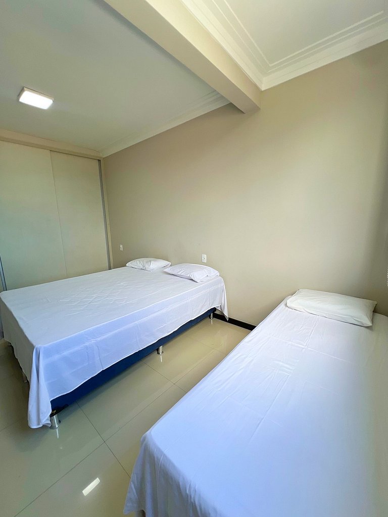 Amplo e Luxuoso 3/4 em bairro nobre by Apê