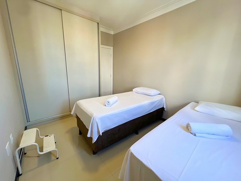 Amplo e Luxuoso 3/4 em bairro nobre by Apê