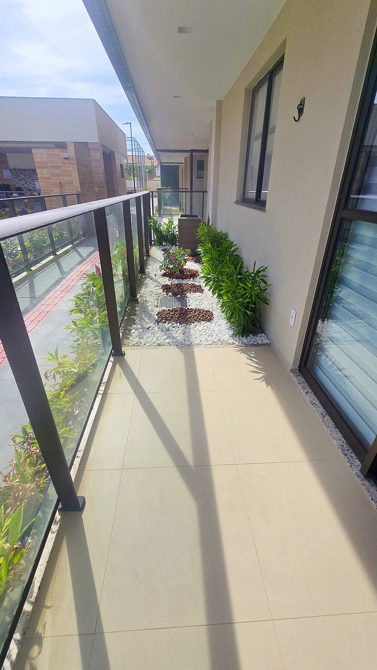 1/4 Design a 250m da Praia de Atalaia by Apê