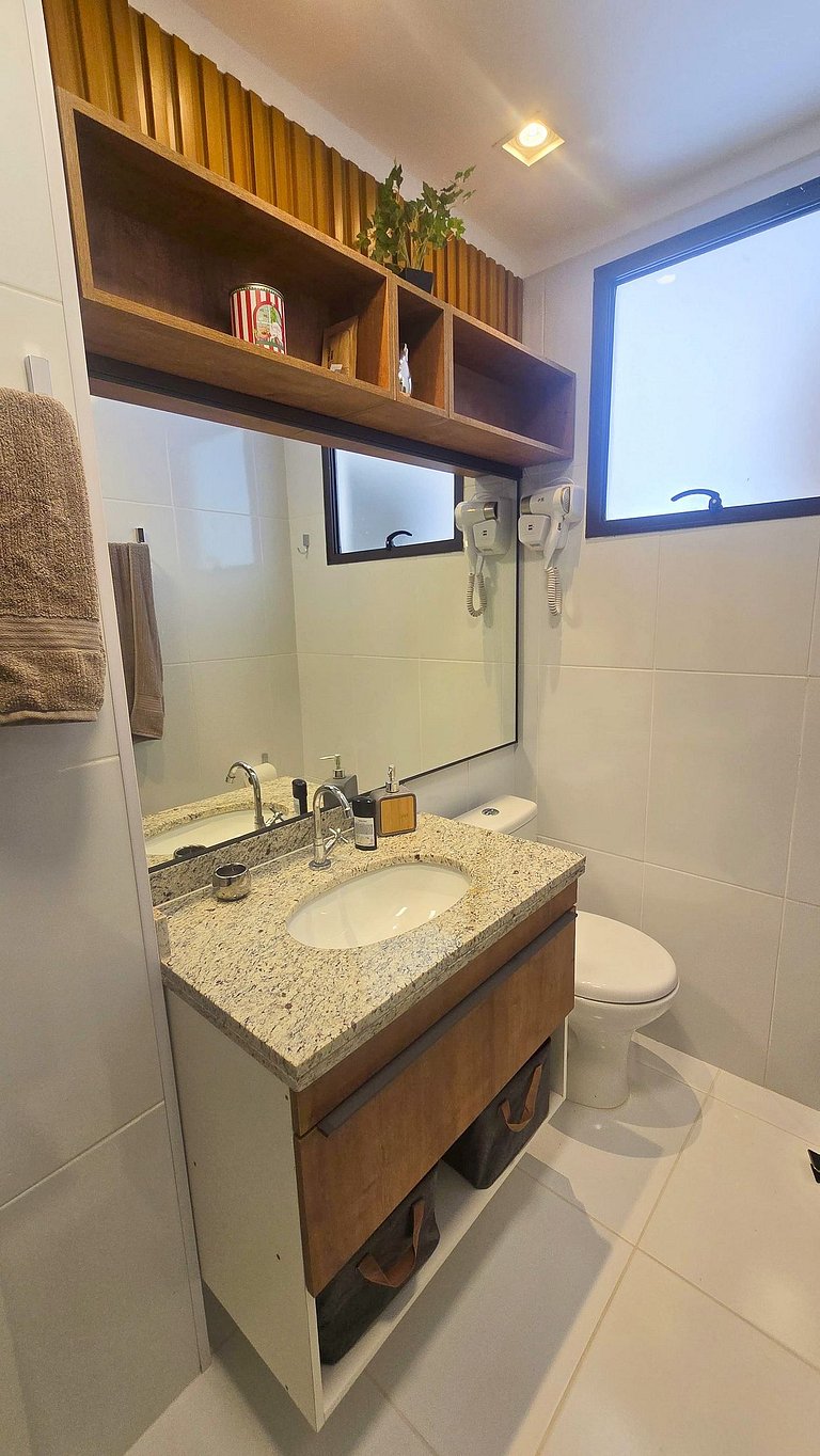 1/4 Design a 250m da Praia de Atalaia by Apê