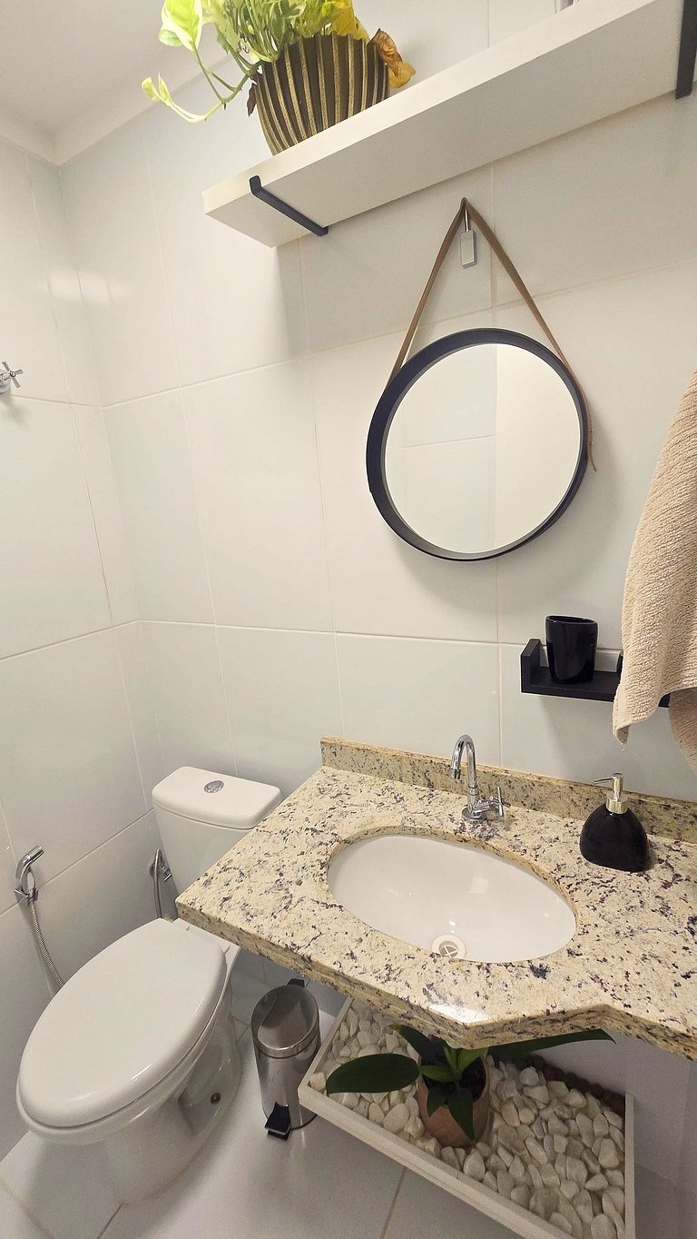 1/4 Design a 250m da Praia de Atalaia by Apê