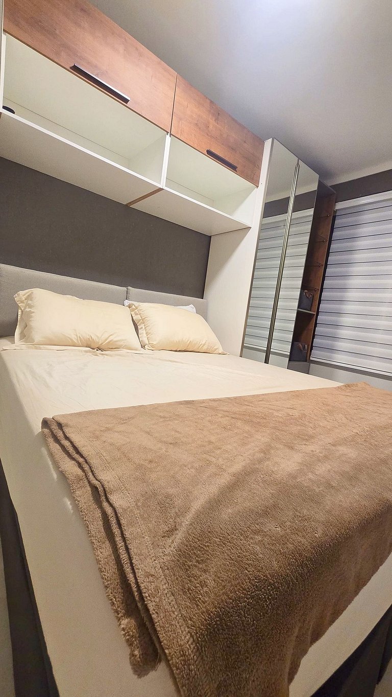 1/4 Design a 250m da Praia de Atalaia by Apê