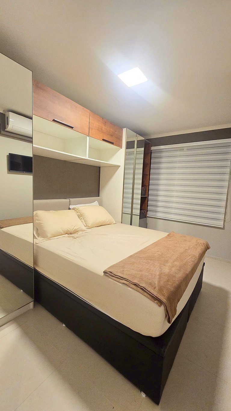 1/4 Design a 250m da Praia de Atalaia by Apê