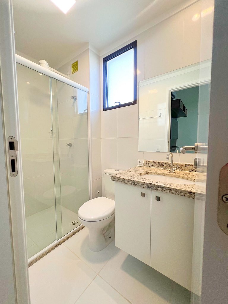 Aconchego a beira mar. 250m da Praia by Apê