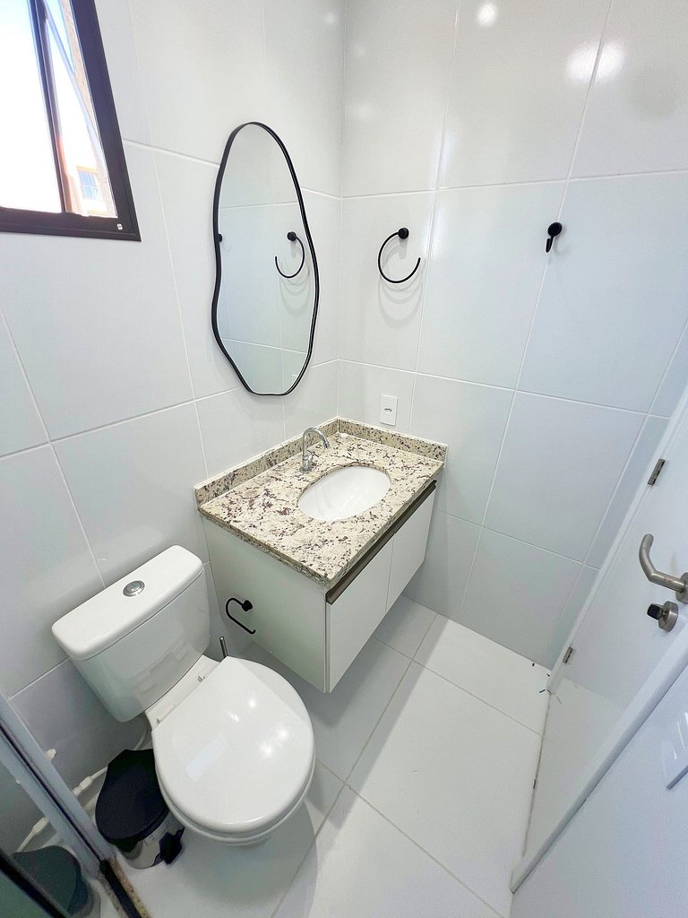 Conforto moderno a 250m da Praia de Atalaia by Apê