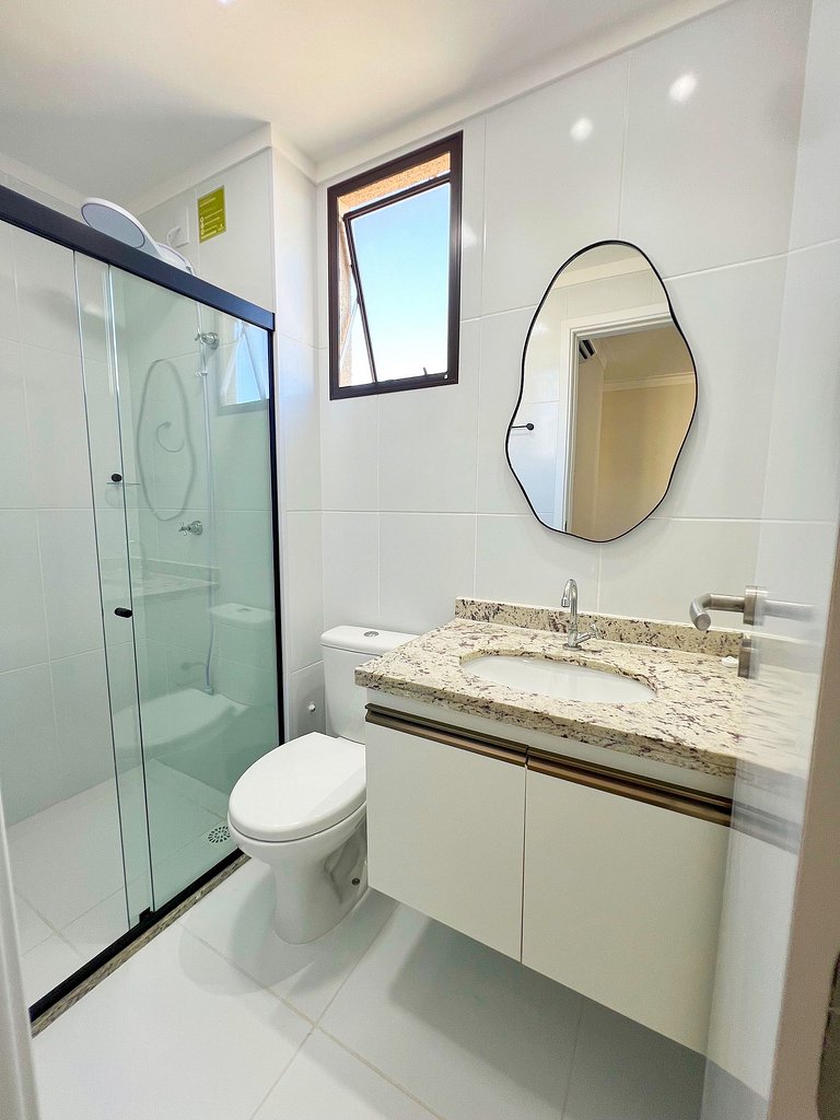 Conforto moderno a 250m da Praia de Atalaia by Apê